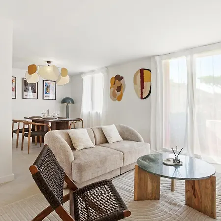 Magnifique 3 Pieces - Proximite Place Des Lices Avec Parking - Maison Lerins Saint-Tropez
