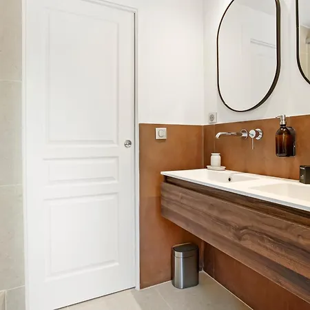 Magnifique 3 Pieces - Proximite Place Des Lices Avec Parking - Maison Lerins *