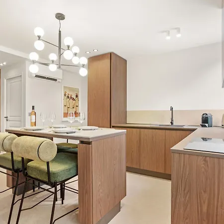 Magnifique 3 Pieces - Proximite Place Des Lices Avec Parking - Maison Lerins Saint-Tropez