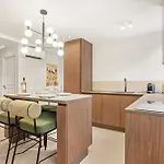 Magnifique 3 Pieces - Proximite Place Des Lices Avec Parking - Maison Lerins Saint-Tropez