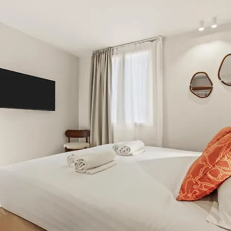 Magnifique 3 Pieces - Proximite Place Des Lices Avec Parking - Maison Lerins * Saint-Tropez