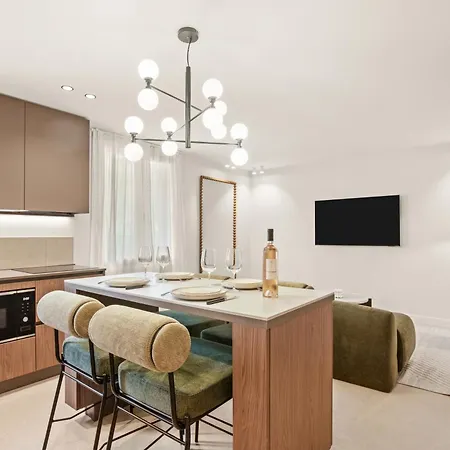 Magnifique 3 Pieces - Proximite Place Des Lices Avec Parking - Maison Lerins Apartman Saint-Tropez