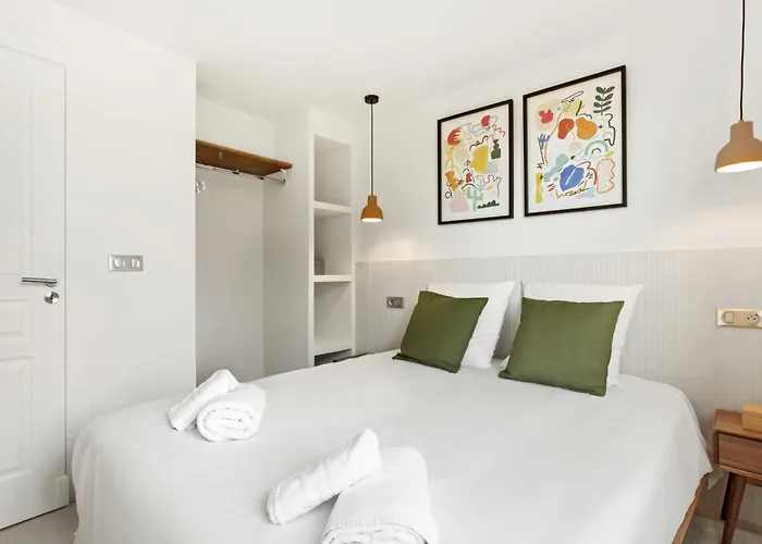 Magnifique 3 Pieces - Proximite Place Des Lices Avec Parking Apartment