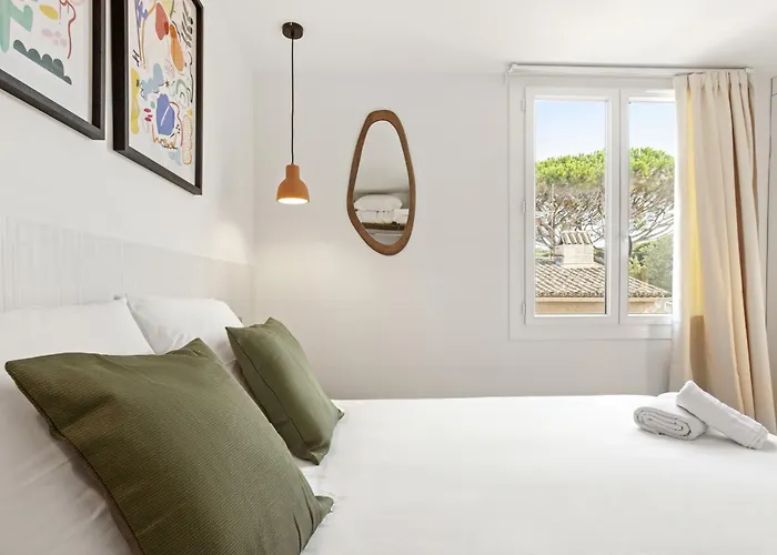 Magnifique 3 Pieces - Proximite Place Des Lices Avec Parking דירה *