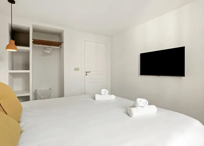 Apartment Magnifique 3 Pieces - Proximite Place Des Lices Avec Parking *